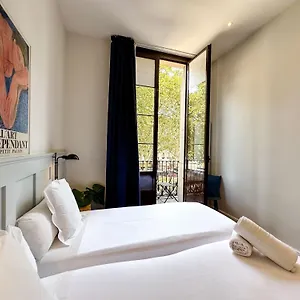 *** Guest house Som Nit Born Spain
